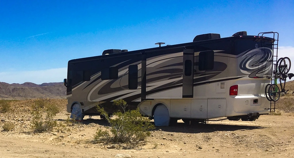 rv in desert